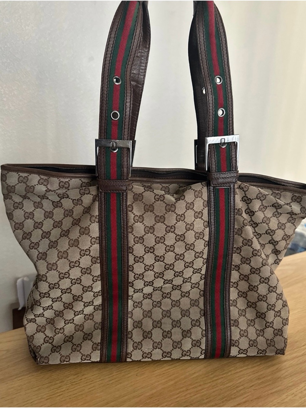 Gucci Cherry Line Zippy Tote Bag - Picture 3 of 14